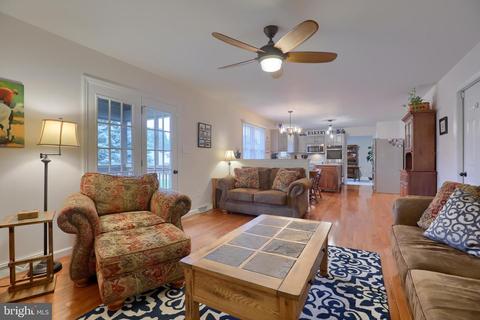 538 N Elm St, Lititz, PA 17543 photo 24
