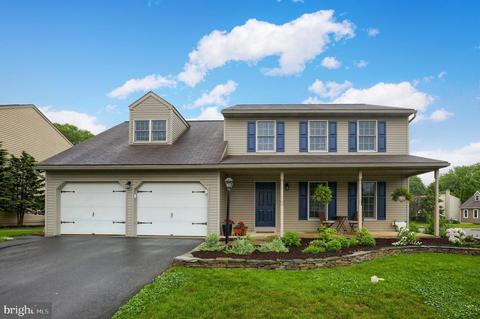 538 N Elm St, Lititz, PA 17543 photo 1