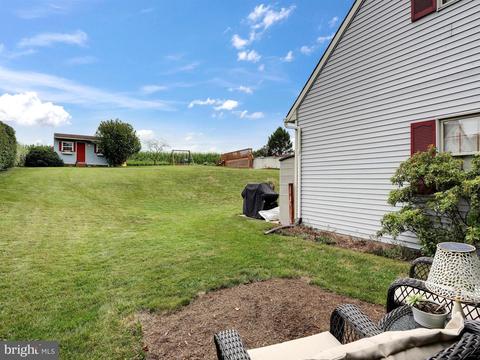 213 Ironstone Dr, Lititz, PA 17543 photo 28