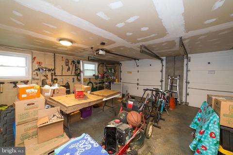 202 Oxford Dr, Lititz, PA 17543 photo 46