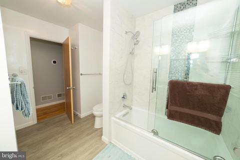 202 Oxford Dr, Lititz, PA 17543 photo 30