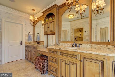 699 Goose Neck Dr, Lititz, PA 17543 photo 8