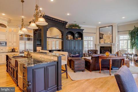 699 Goose Neck Dr, Lititz, PA 17543 photo 4