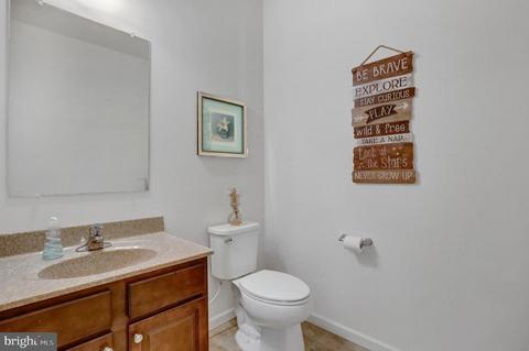 661 Warminster Ln, Lititz, PA 17543 photo 18