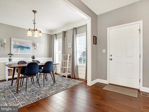 637 Warminster Ln, Lititz, PA 17543 photo 4