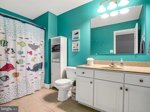 637 Warminster Ln, Lititz, PA 17543 photo 25