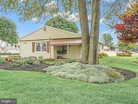 149 W Oregon Rd, Lititz, PA 17543 photo 3
