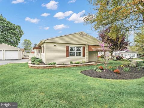 149 W Oregon Rd, Lititz, PA 17543 photo 5