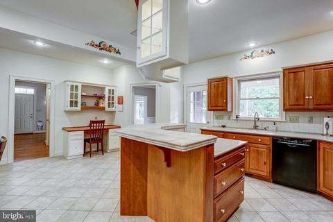 517 Laurel Ave, Lititz, PA 17543 photo 9