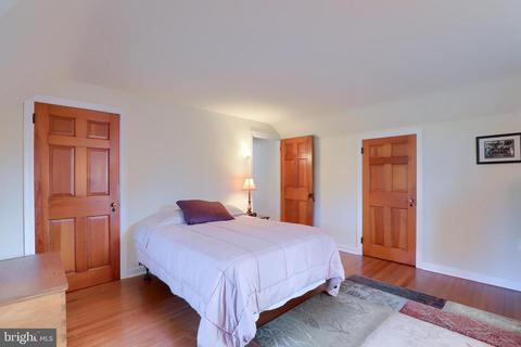 108 E 3rd Ave, Lititz, PA 17543 photo 24
