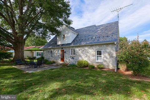 108 E 3rd Ave, Lititz, PA 17543 photo 34