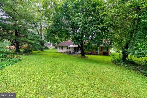 11 Pfautz Ave, Lititz, PA 17543 photo 7