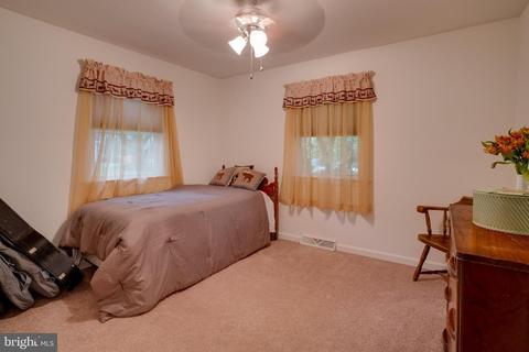 11 Pfautz Ave, Lititz, PA 17543 photo 19