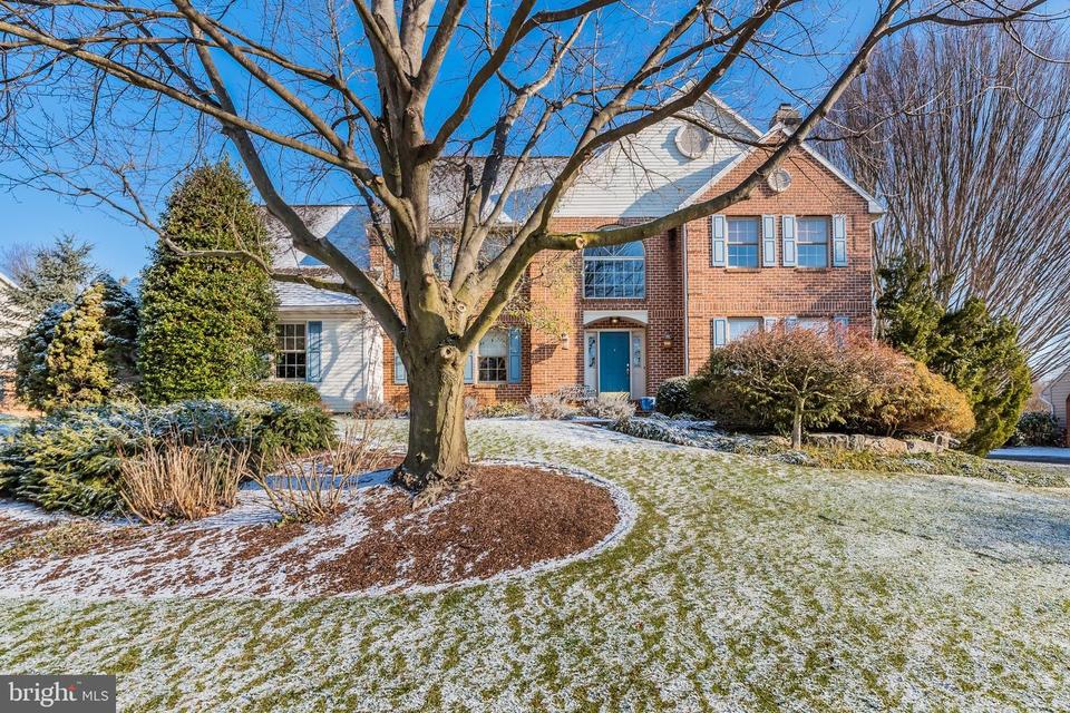 2027 Wynfield Dr, Lancaster, PA 17601 49 Photos MLS  2027 Wynfield Dr, Lancaster, PA 17601 49 Photos MLS