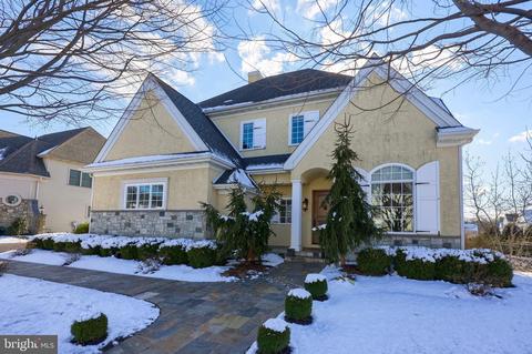 761 Integrity Dr, Lititz, PA 17543 photo 2