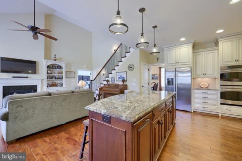 708 Integrity Dr, Lititz, PA 17543 photo 8