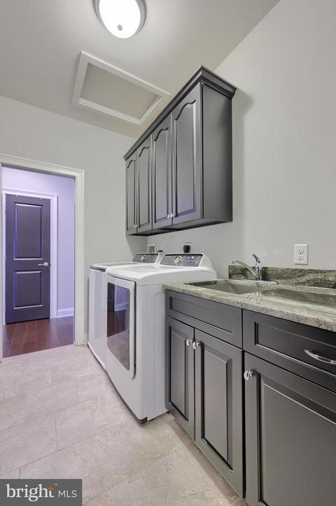 701 Integrity Dr, Lititz, PA 17543 photo 25