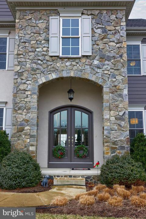 701 Integrity Dr, Lititz, PA 17543 photo 2
