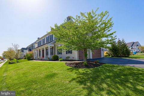 728 Integrity Dr, Lititz, PA 17543 photo 3