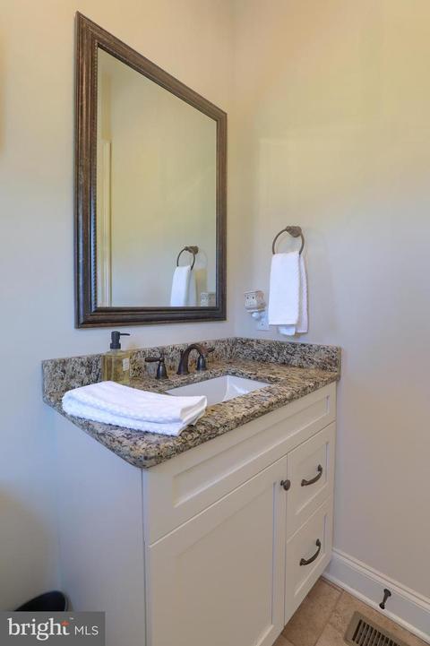 728 Integrity Dr, Lititz, PA 17543 photo 41