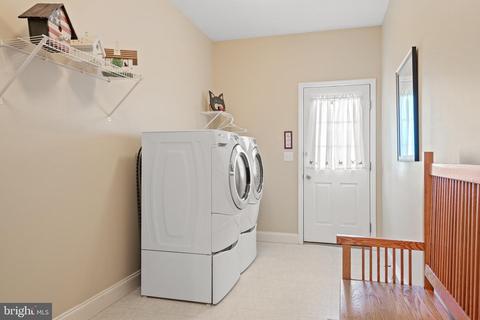 109 Hunters Xing, Lititz, PA 17543 photo 33