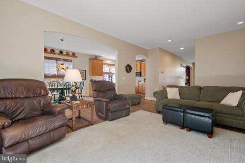 109 Hunters Xing, Lititz, PA 17543 photo 20