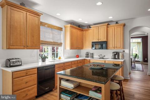 109 Hunters Xing, Lititz, PA 17543 photo 14