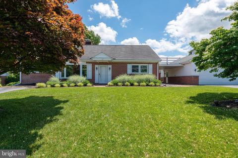 232 Owl Hill Rd, Lititz, PA 17543 photo 1