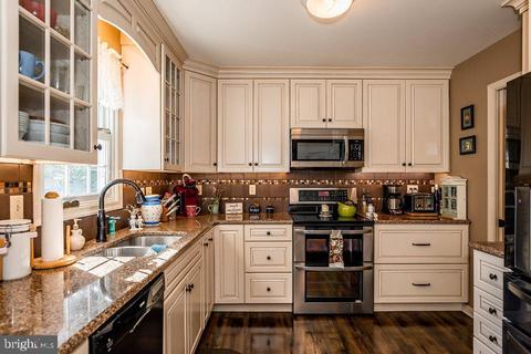 731 W 6th St, Lititz, PA 17543 photo 16