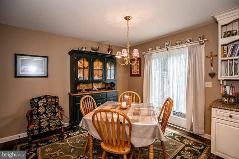 731 W 6th St, Lititz, PA 17543 photo 11
