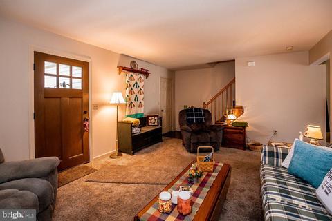 731 W 6th St, Lititz, PA 17543 photo 9