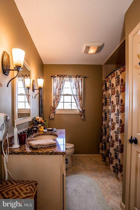 731 W 6th St, Lititz, PA 17543 photo 30