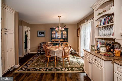 731 W 6th St, Lititz, PA 17543 photo 12