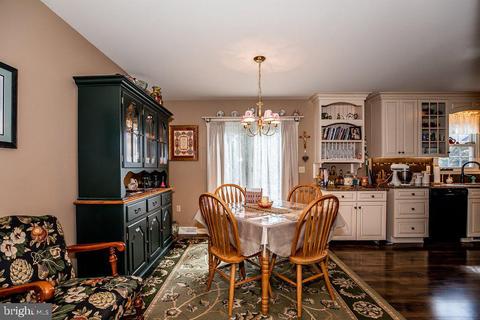 731 W 6th St, Lititz, PA 17543 photo 10
