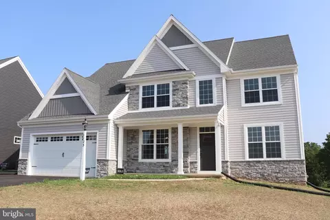 1123 Whitemarsh Dr #45, Lancaster, PA 17601