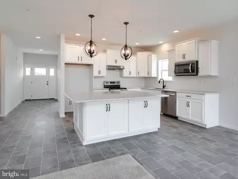 Kitchen - 333 Cameron Ln #SAVANNAH, Lititz, PA 17543 photo 2 of 2