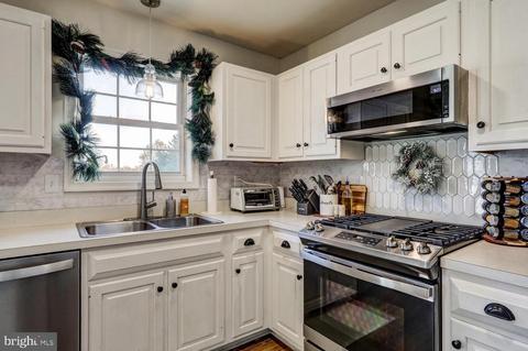 26 E Grant St, Lititz, PA 17543 photo 17