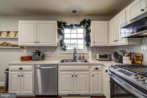 26 E Grant St, Lititz, PA 17543 photo 18