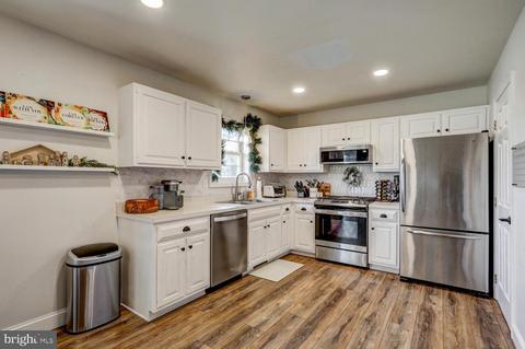 26 E Grant St, Lititz, PA 17543 photo 16