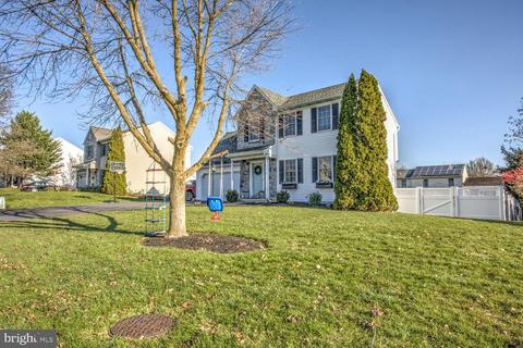 26 E Grant St, Lititz, PA 17543 photo 6