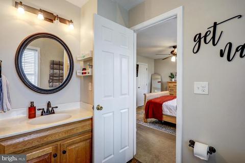 26 E Grant St, Lititz, PA 17543 photo 26