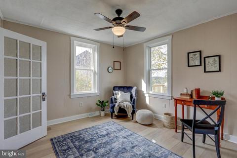 527 Garnet Ave, Lititz, PA 17543 photo 10