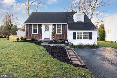 830 Donegal Springs Rd, Mount Joy, PA 17552