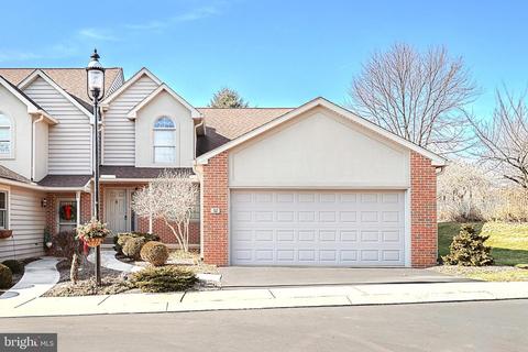 32 Cardiff Ct, Lititz, PA 17543