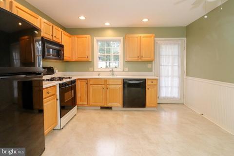 78 Pebble Creek Dr, Lititz, PA 17543 photo 9