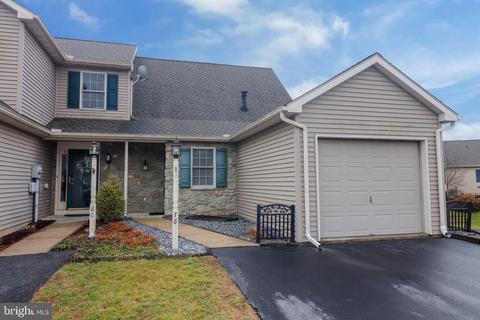78 Pebble Creek Dr, Lititz, PA 17543 photo 1