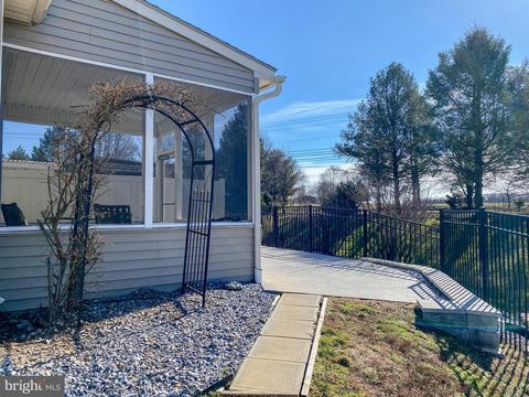 78 Pebble Creek Dr, Lititz, PA 17543 photo 32