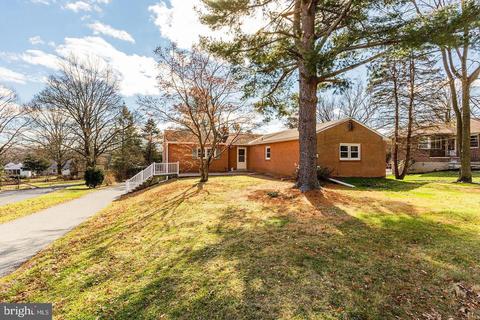 130 Delp Rd, Lancaster, PA 17601