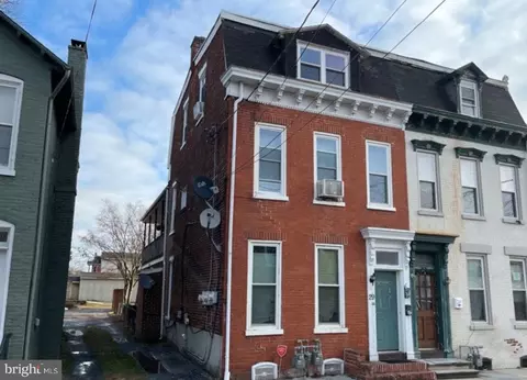 29 N Eighth St, Columbia, PA 17512