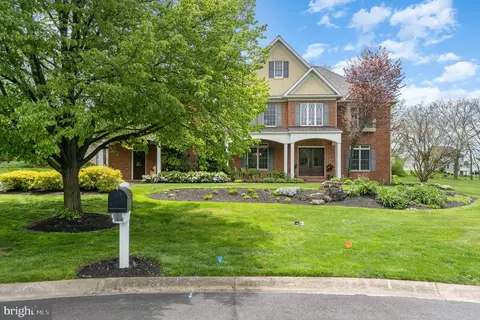 19 Olde Mill Ct, Lititz, PA 17543 photo 5